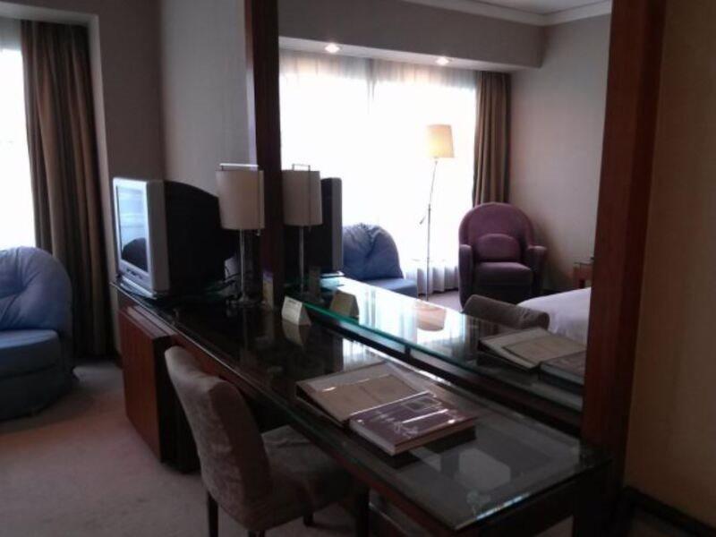 New Times Hotel Shenzhen Railway Station Buitenkant foto