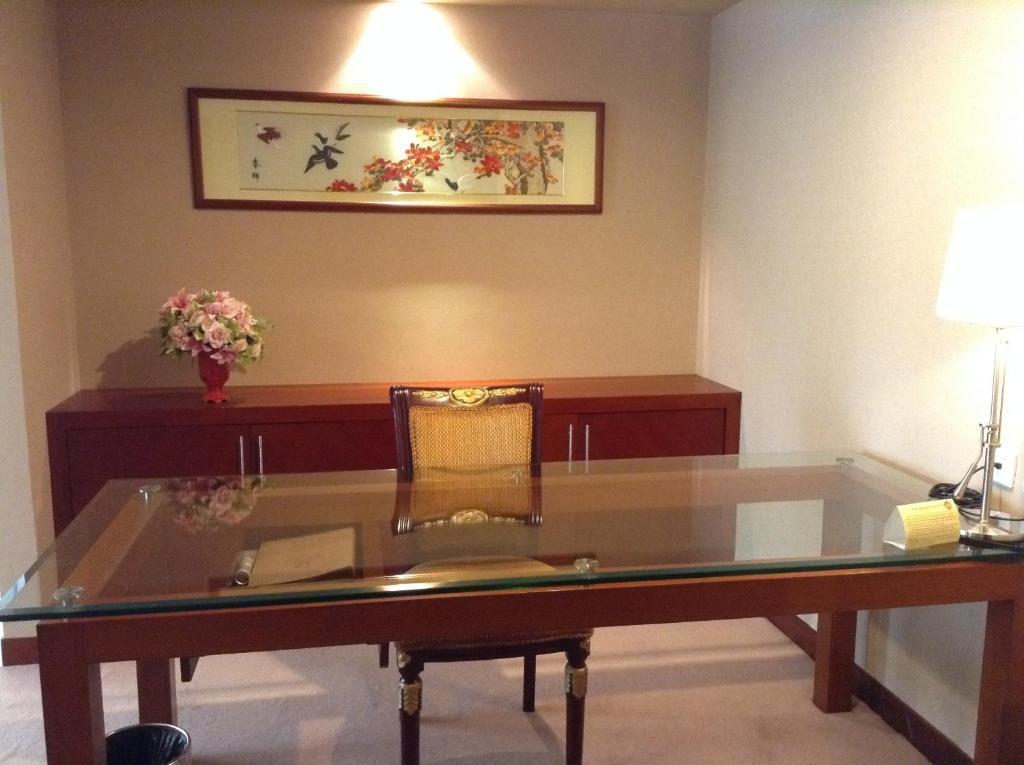 New Times Hotel Shenzhen Railway Station Buitenkant foto